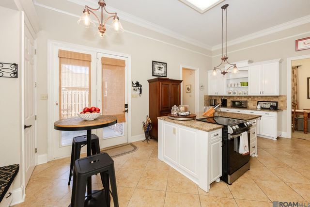 6419 Pelican Crossing Dr, Gonzales, LA 70737