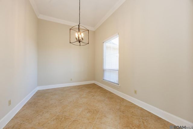 6419 Pelican Crossing Dr, Gonzales, LA 70737