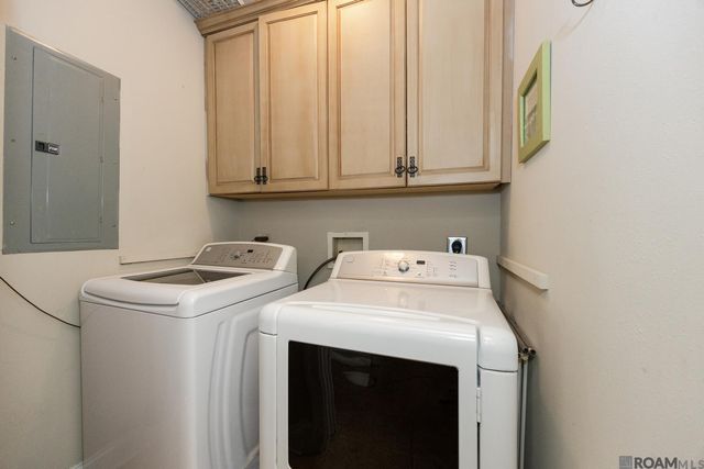 6419 Pelican Crossing Dr, Gonzales, LA 70737