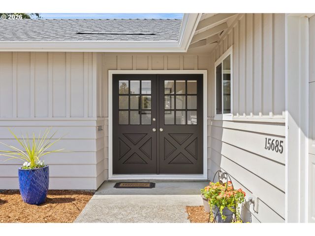 15685 Sw QUEEN VICTORIA Pl, Portland, OR 97224
