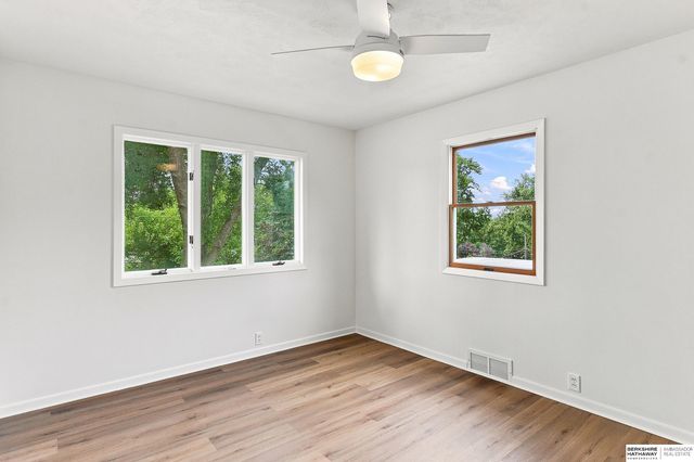 8057 Dupont Street, Omaha, NE 68124