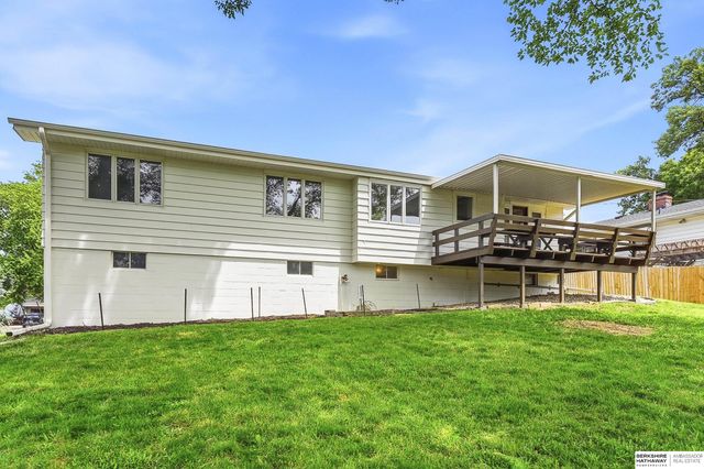 8057 Dupont Street, Omaha, NE 68124
