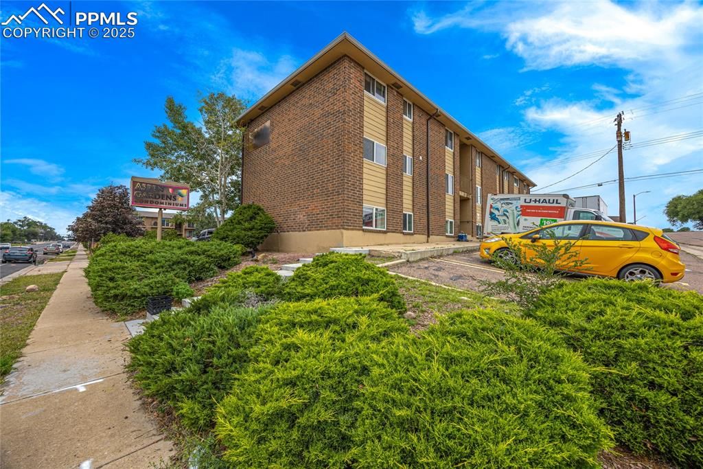 3020 E Bijou Street 1B, Colorado Springs, CO 80909