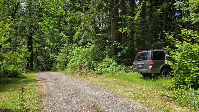 273 XX SE 150th Street, Issaquah, WA 98027