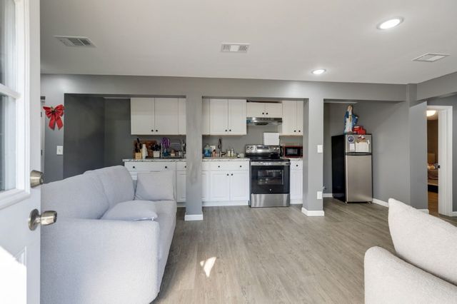 3204 Grace Crest Pt, Nashville, TN 37217