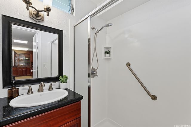 95-716 Kahikinui Place, Mililani, HI 96789