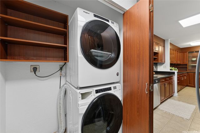 95-716 Kahikinui Place, Mililani, HI 96789