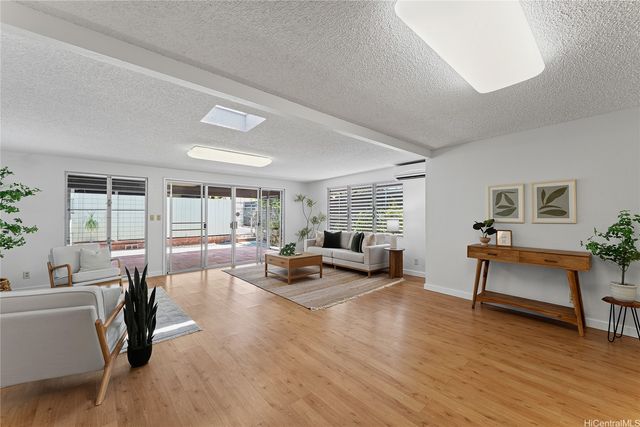 95-716 Kahikinui Place, Mililani, HI 96789