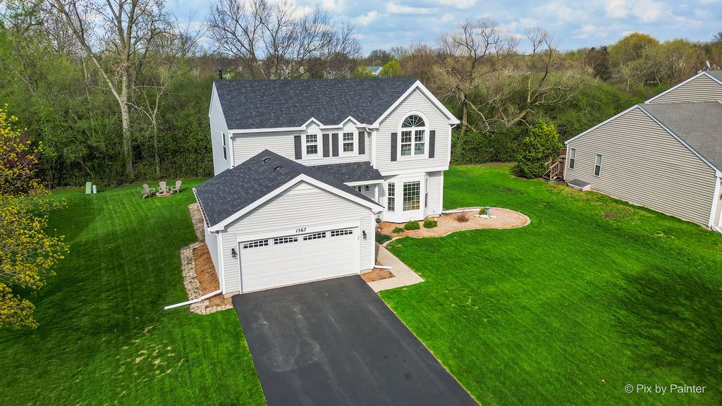 Image 50 of property listing at 1567 Haines Drive, Batavia, IL 60510