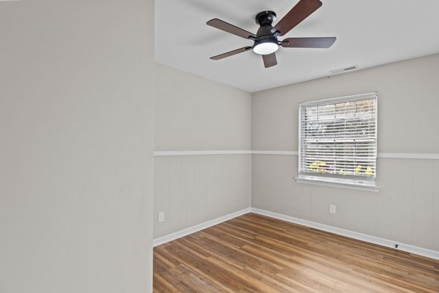 3015 Towerway Drive, Chattanooga, TN 37406