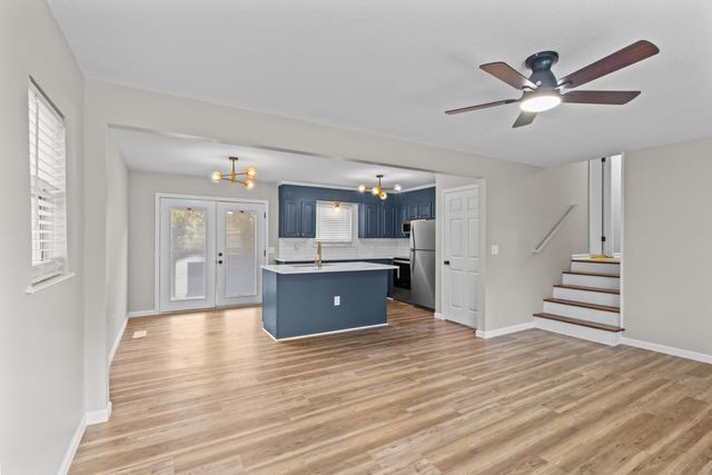 3015 Towerway Drive, Chattanooga, TN 37406