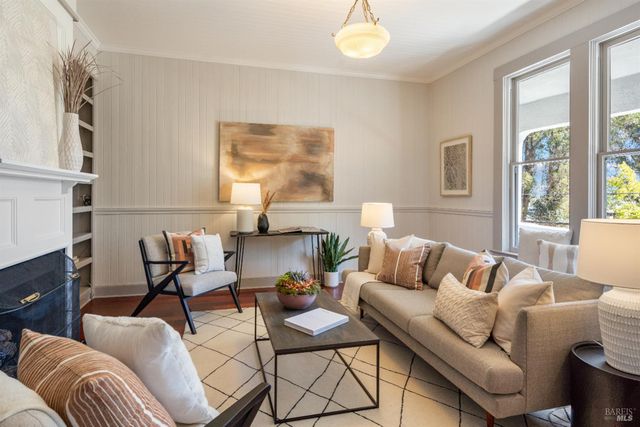 110 Auburn St, San Rafael, CA 94901