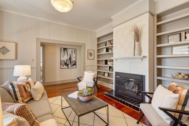 110 Auburn St, San Rafael, CA 94901