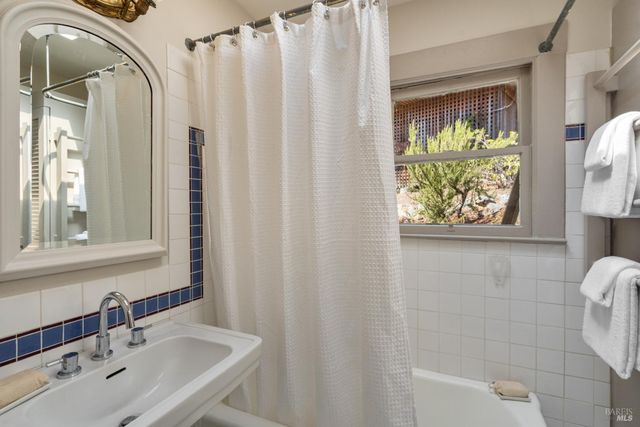 110 Auburn St, San Rafael, CA 94901