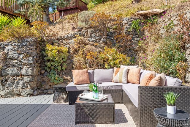 110 Auburn St, San Rafael, CA 94901