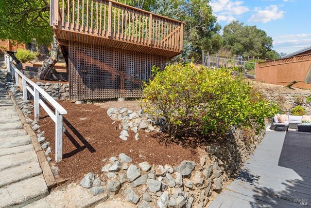 110 Auburn St, San Rafael, CA 94901