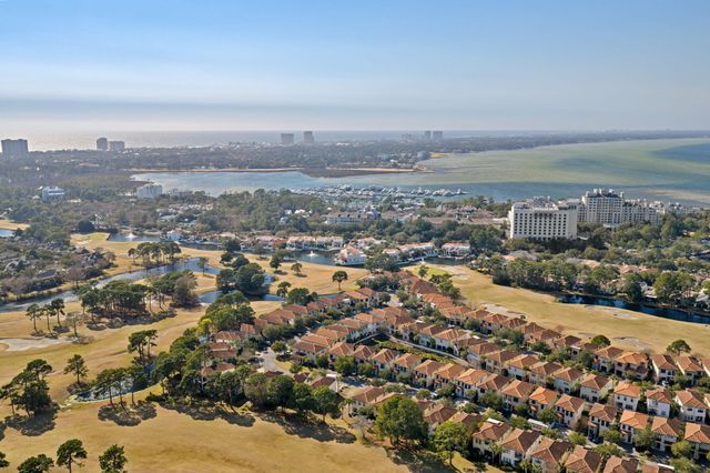 1964 Baytowne Loop, Miramar Beach, FL 32550