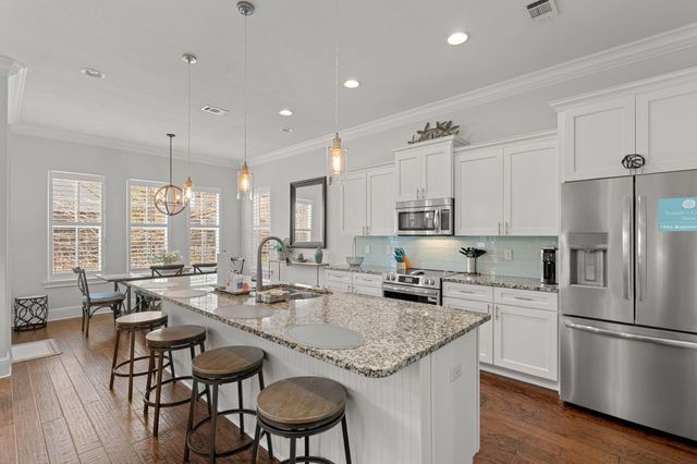 1964 Baytowne Loop, Miramar Beach, FL 32550