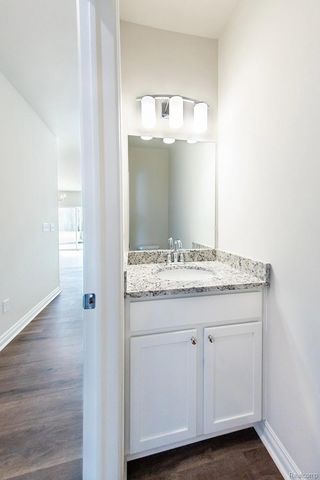 3 Grandview Circle Grandview Circle 71, White Lake Charter Township, MI 48386