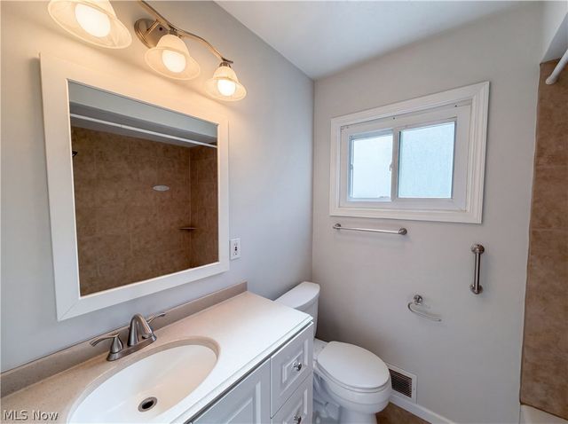 6252 Anita Drive, Cleveland, OH 44130