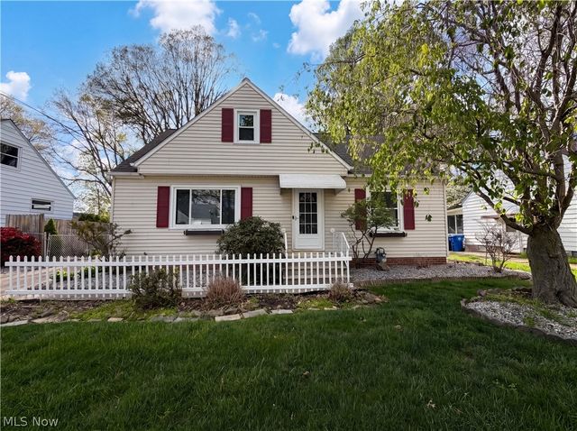 6252 Anita Drive, Cleveland, OH 44130