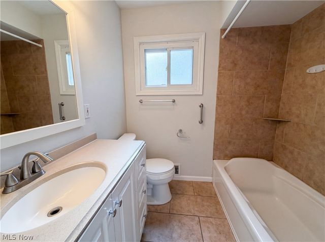 6252 Anita Drive, Cleveland, OH 44130