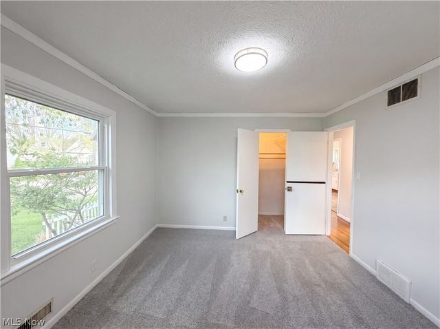 6252 Anita Drive, Cleveland, OH 44130