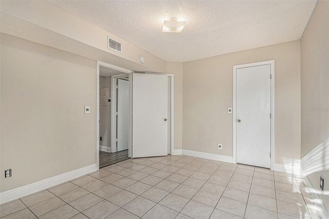 315 LAKEPOINTE DRIVE 104, Altamonte Springs, FL 32701
