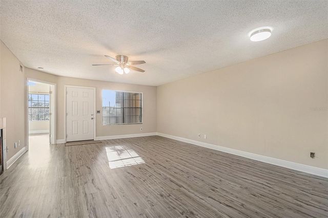 315 LAKEPOINTE DRIVE 104, Altamonte Springs, FL 32701