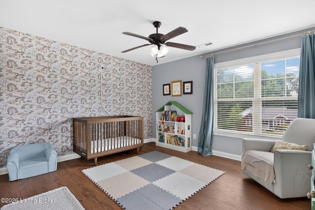 6704 Brook Terrace Dr, Louisville, KY 40228