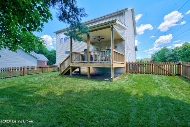 6704 Brook Terrace Dr, Louisville, KY 40228