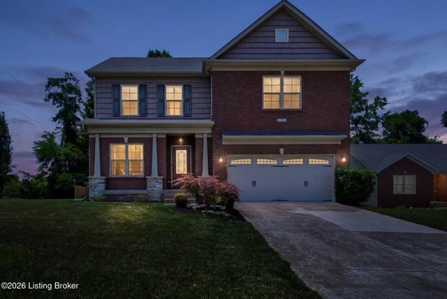 6704 Brook Terrace Dr, Louisville, KY 40228