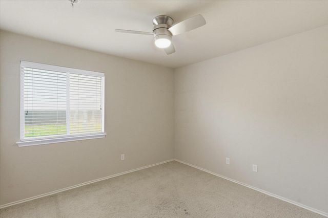 801 Covent DR, Kyle, TX 78640