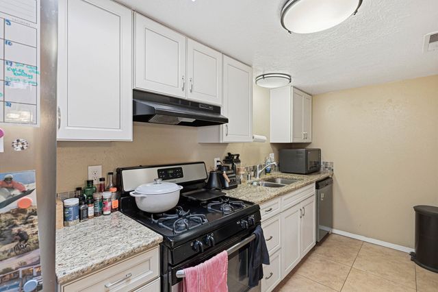 12712 Rover Avenue NE, Albuquerque, NM 87112