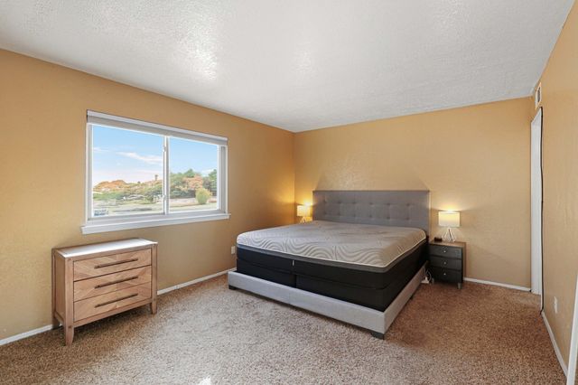 12712 Rover Avenue NE, Albuquerque, NM 87112