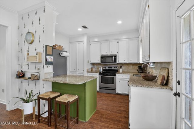 614 Spencer Drive, Brandon, MS 39042