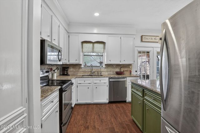 614 Spencer Drive, Brandon, MS 39042