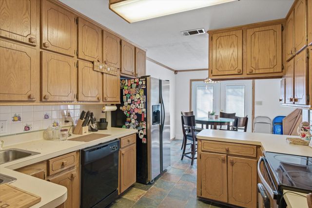 8844 State Highway 19 N, Athens, TX 75752