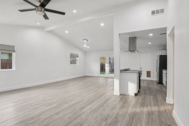 3035 Townsend Drive, Dallas, TX 75229