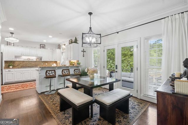 185 Chickering Lake Drive, Roswell, GA 30075