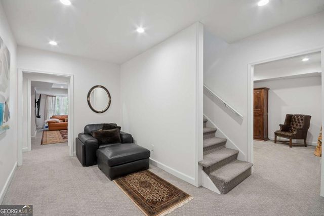 185 Chickering Lake Drive, Roswell, GA 30075