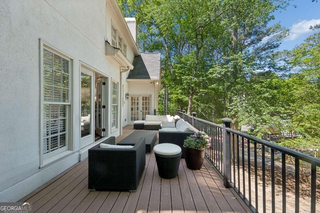185 Chickering Lake Drive, Roswell, GA 30075