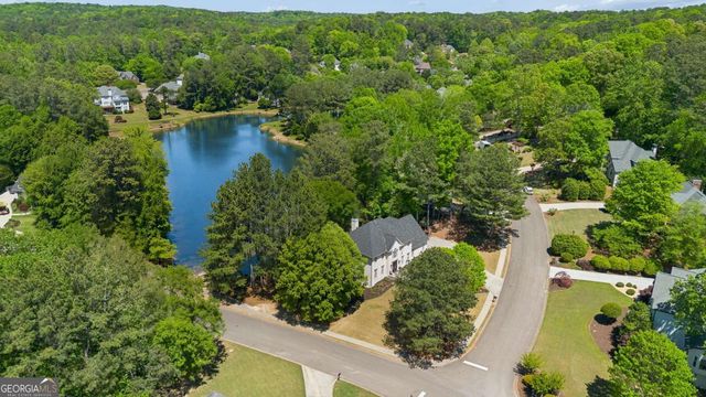 185 Chickering Lake Drive, Roswell, GA 30075
