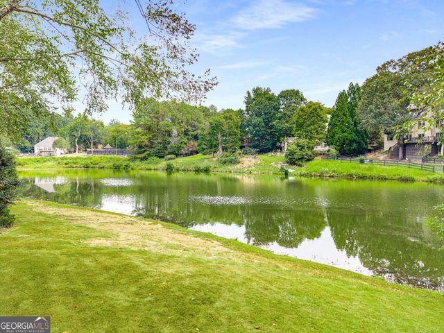 185 Chickering Lake Drive, Roswell, GA 30075