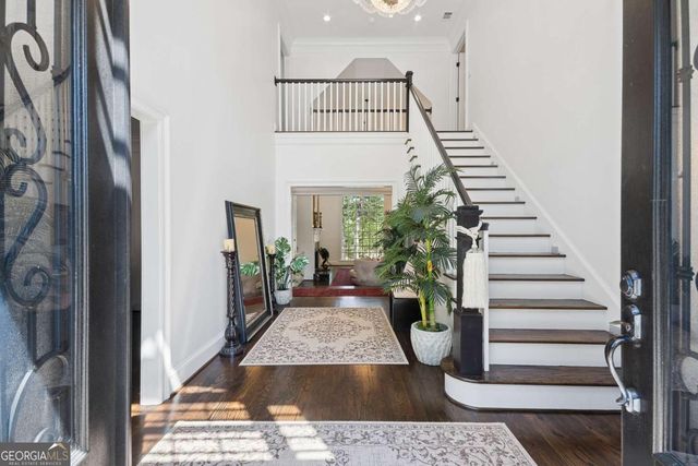 185 Chickering Lake Drive, Roswell, GA 30075