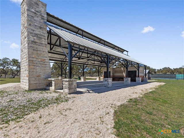 331 Ridge Point, Spring Branch, TX 78070