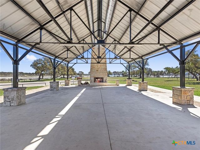 331 Ridge Point, Spring Branch, TX 78070