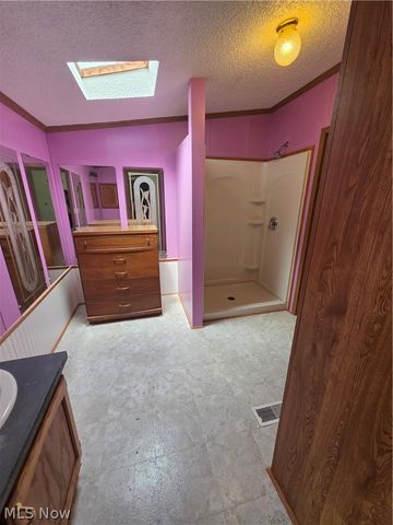 3651 Austin Road 5, Geneva, OH 44041