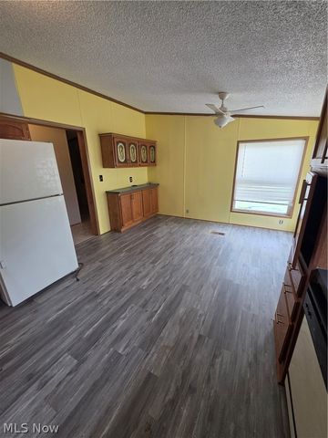 3651 Austin Road 5, Geneva, OH 44041