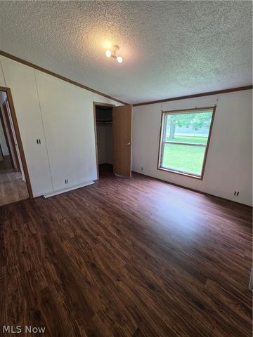 3651 Austin Road 5, Geneva, OH 44041